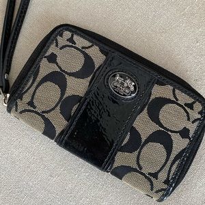 Black Coach Wristlet